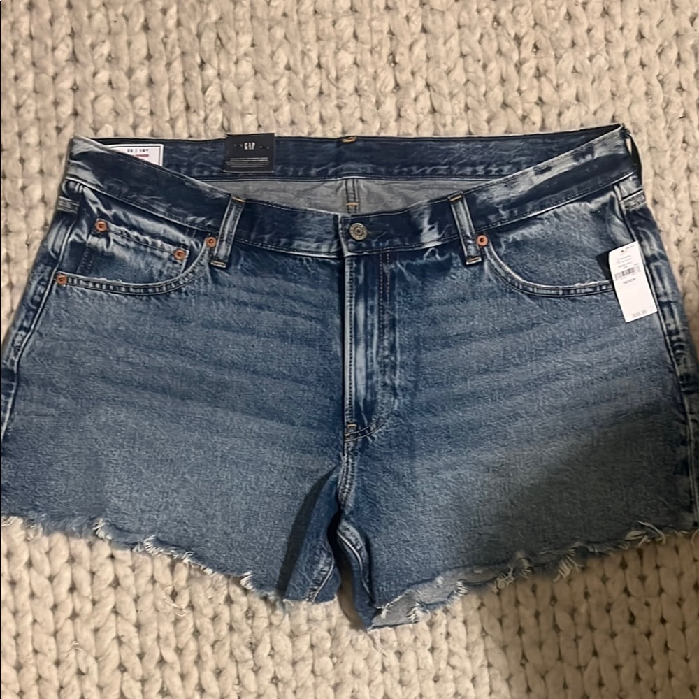 Women's Gap denim shorts size 16/33